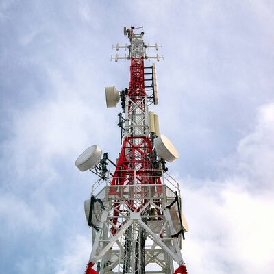 20 30 40 60 M Meter Hot Dip Galvanized 4 Legged Angle Steel Tower Multi Antenna For Urban 5G
