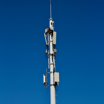 25m Industrial-Grade Monopole Telecom Tower with Multi-Functional Smart City Brackets and Internal Cable Protection for 5G Small Cell Deployment