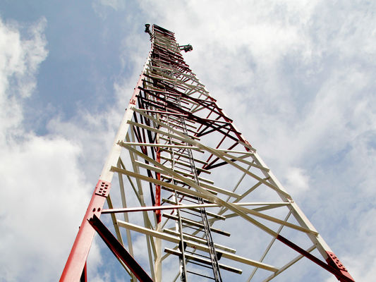 High Resolution Triangular Radio Telecom 3 Legged Tubular Steel Tower 40M/S