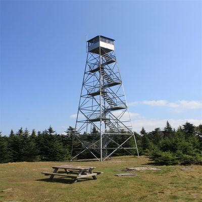 Hot Dip Galvanized 4 Leg Guard Tower Angle Angular Steel Watch Fire Observation Tower