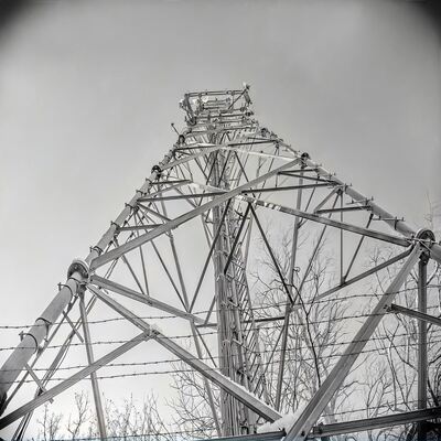 19 29 39M Multi Signal 3 Legged Tubular Galvanized Steel Self Supporting Outdoor 5G 4G Microwave Radio Mast