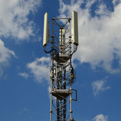 18M 42M 3 Leg Tubular Mountain Seismic Resistant Telecom Tower 9 Level Anti-Shock For High Altitude Area