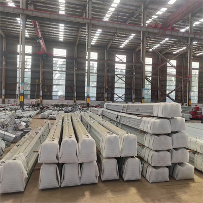30M Hot Dip Galvanized 4 Legged Angle Steel Tower Multi Operator For Suburban Macro Station