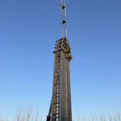 Hot Dip Galvanized Mobile Emergency Communication Tower Trailer Telescopic Mast Lattice Tower for Rapid Deployment Base Station
